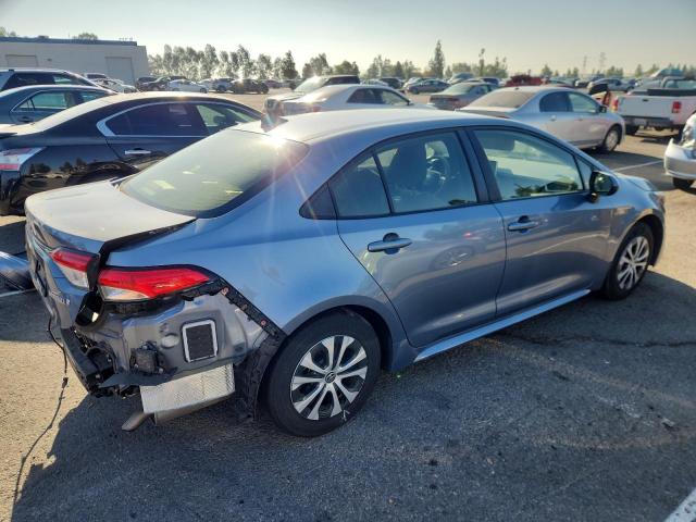 JTDEAMDE3MJ032022 - 2021 TOYOTA COROLLA LE GRAY photo 3