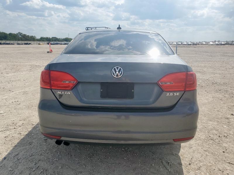 3VWDP7AJ3DM351532 - 2013 VOLKSWAGEN JETTA SE 灰色 照片 6