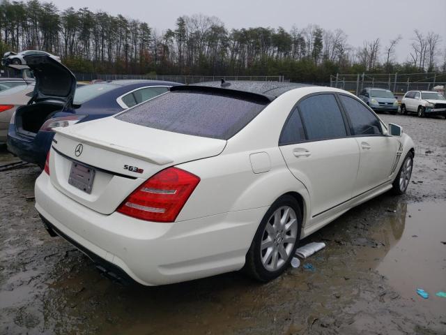 WDDNG7DB0CA489056 - 2012 MERCEDES-BENZ S 550 WHITE photo 3