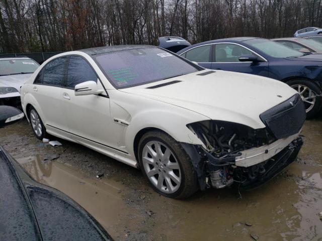 WDDNG7DB0CA489056 - 2012 MERCEDES-BENZ S 550 WHITE photo 4