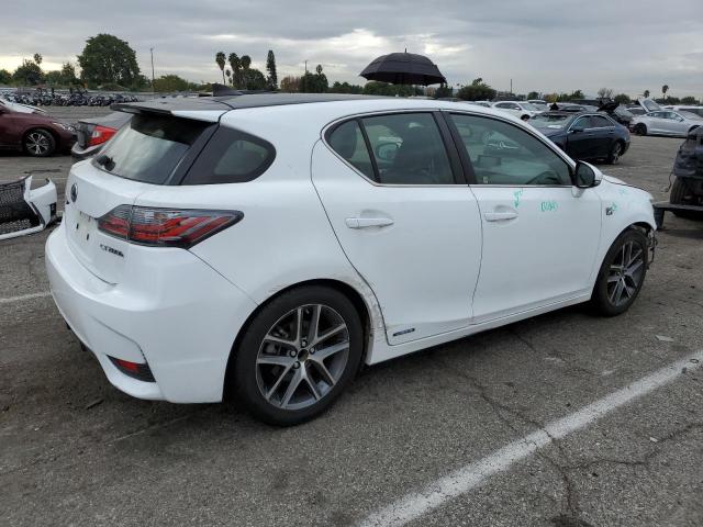 JTHKD5BH0H2282524 - 2017 LEXUS CT 200 WHITE photo 3