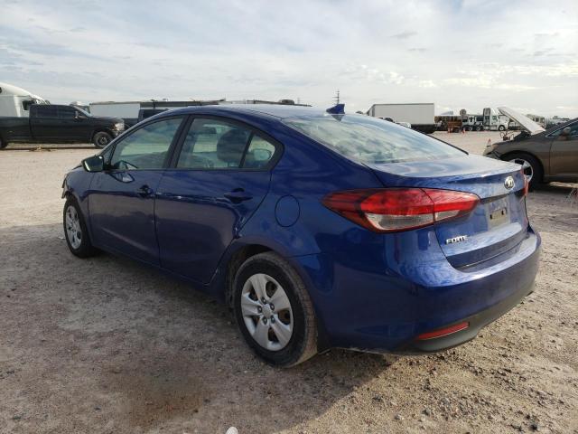 3KPFK4A7XHE135593 - 2017 KIA FORTE LX BLUE photo 2