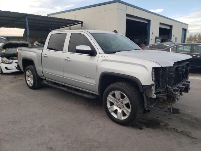 3GTU2UEC0FG453464 - 2015 GMC SIERRA K1500 SLE SILVER photo 4