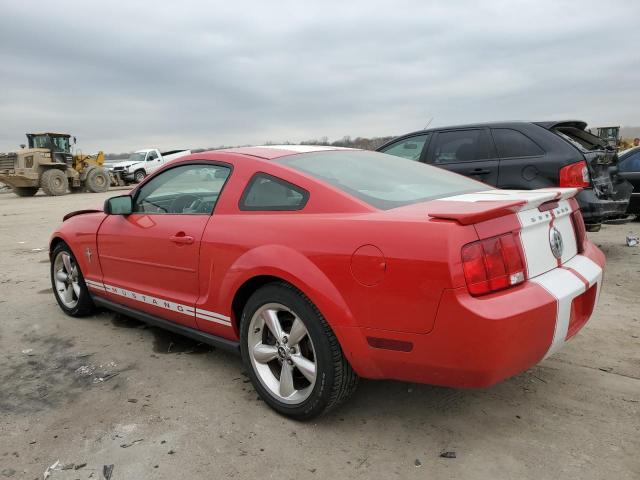 1ZVHT80N985201198 - 2008 FORD MUSTANG RED photo 2