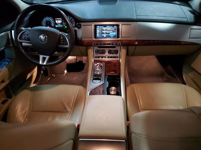 SAJXJ0EF4F8U86719 - 2015 JAGUAR XF შავი ფოტო 8