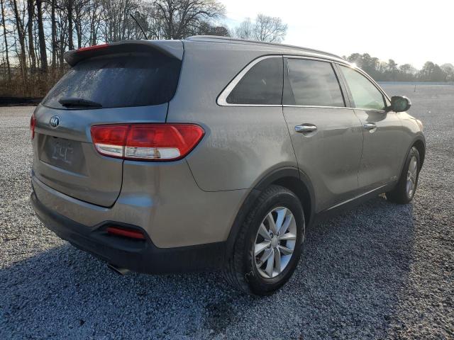 5XYPGDA53HG279249 - 2017 KIA SORENTO LX GRAY photo 3