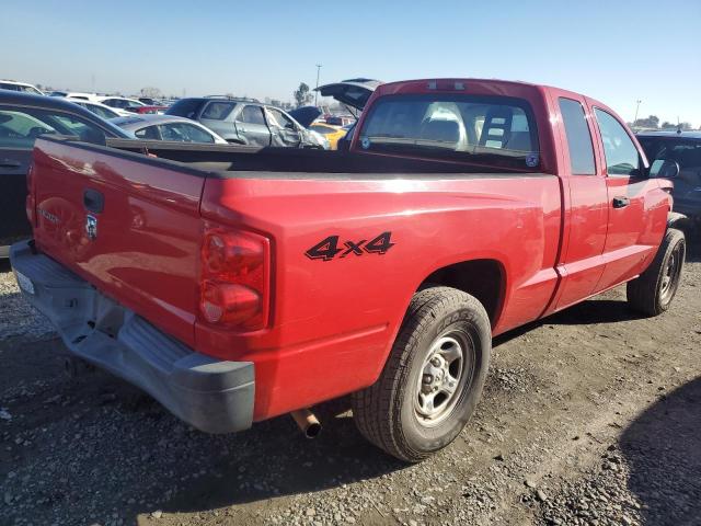 1D7HW22K77S138070 - 2007 DODGE DAKOTA ST RED photo 3