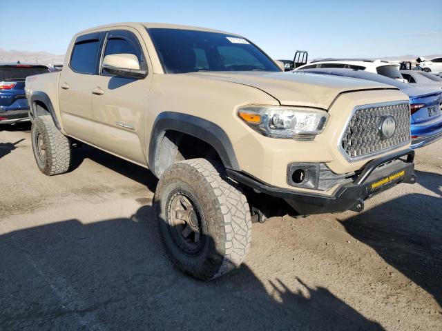 3TMCZ5AN4JM132333 - 2018 TOYOTA TACOMA DOUBLE CAB TAN photo 4