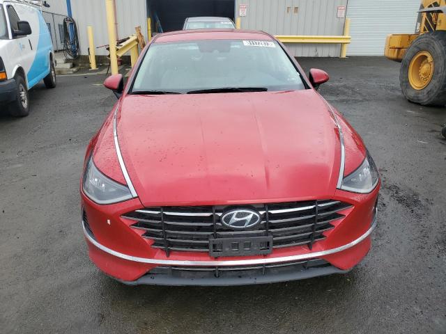 5NPEG4JA7MH127630 - 2021 HYUNDAI SONATA SE RED photo 5