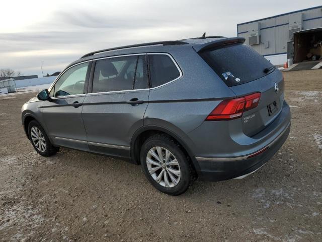 3VV3B7AX4JM159714 - 2018 VOLKSWAGEN TIGUAN SE GRAY photo 2