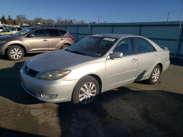 4T1BE32K85U536278 - 2005 TOYOTA CAMRY LE SILVER photo 1