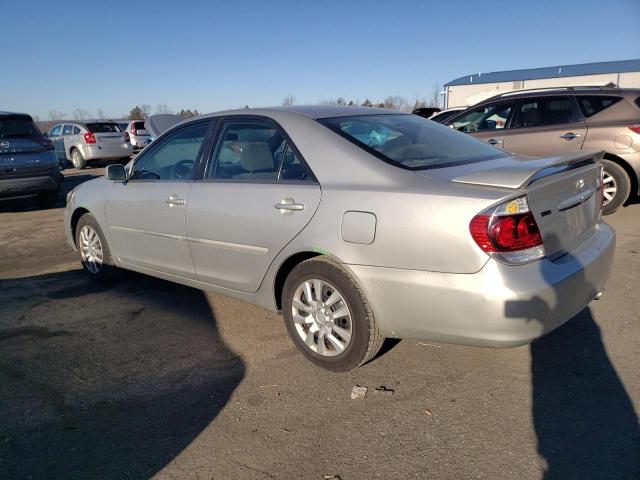 4T1BE32K85U536278 - 2005 TOYOTA CAMRY LE SILVER photo 2