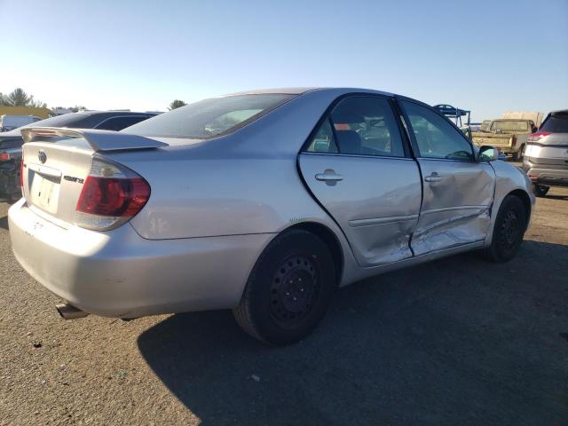 4T1BE32K85U536278 - 2005 TOYOTA CAMRY LE SILVER photo 3