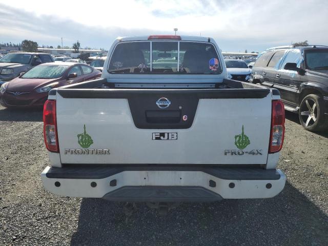 1N6AD0EV3JN715725 - 2018 NISSAN FRONTIER S WHITE photo 6