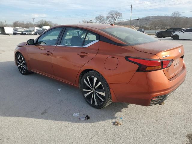 1N4BL4CV2LC166981 - 2020 NISSAN ALTIMA SR ORANGE photo 2