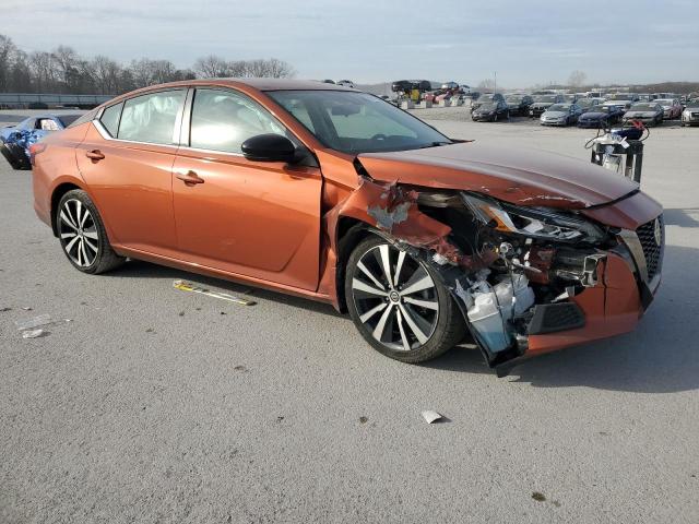 1N4BL4CV2LC166981 - 2020 NISSAN ALTIMA SR ORANGE photo 4