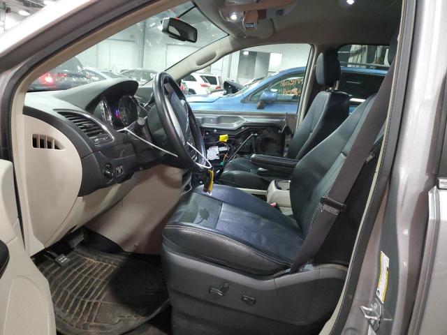 2C4RC1BG0GR260557 - 2016 CHRYSLER TOWN & COU TOURING SILVER photo 7