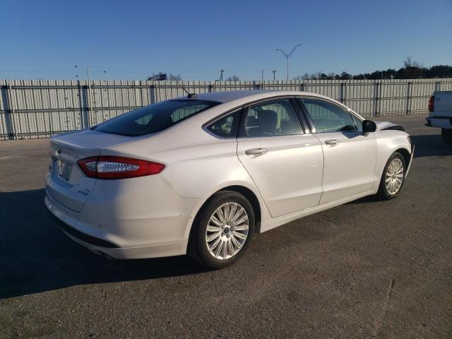 3FA6P0LU0GR186675 - 2016 FORD FUSION SE HYBRID WHITE photo 3