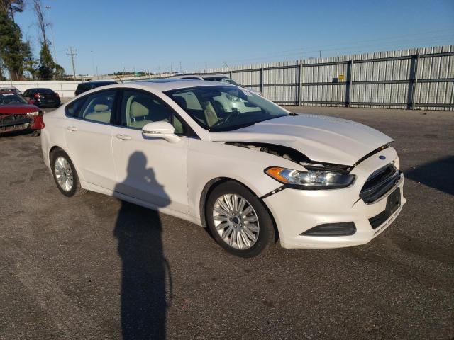 3FA6P0LU0GR186675 - 2016 FORD FUSION SE HYBRID WHITE photo 4