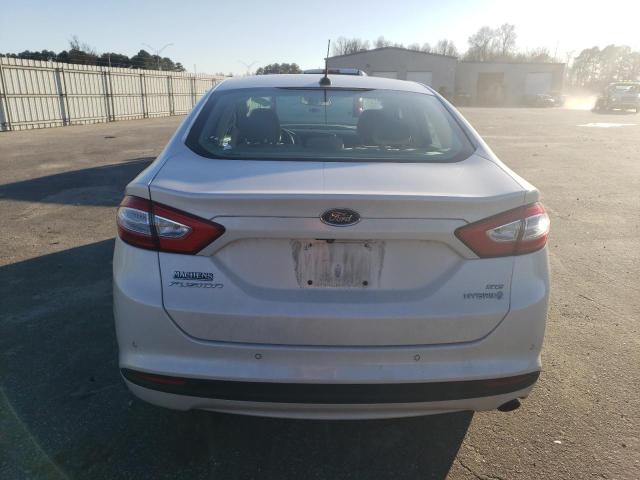 3FA6P0LU0GR186675 - 2016 FORD FUSION SE HYBRID WHITE photo 6