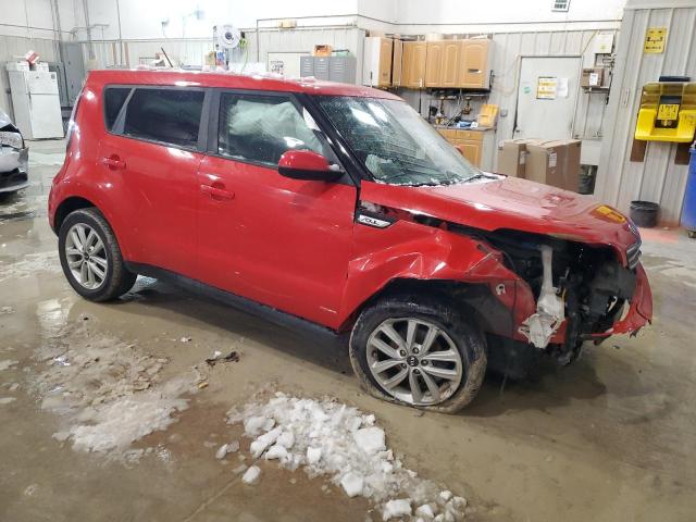 KNDJP3A50J7607794 - 2018 KIA SOUL + RED photo 4