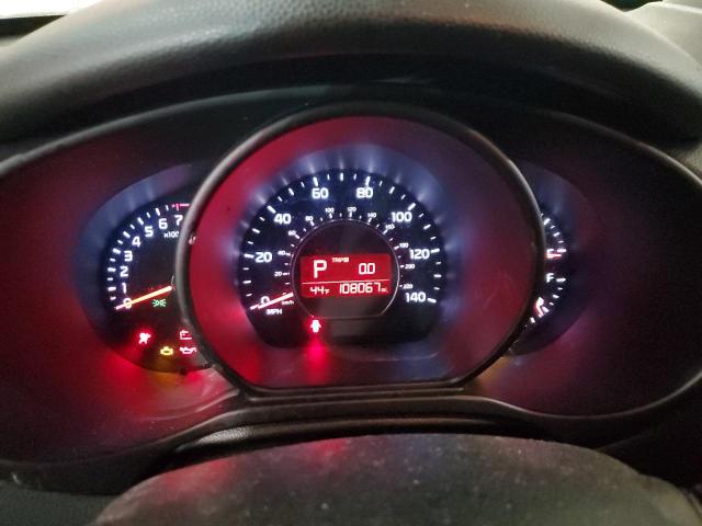 KNDJP3A50J7607794 - 2018 KIA SOUL + RED photo 9