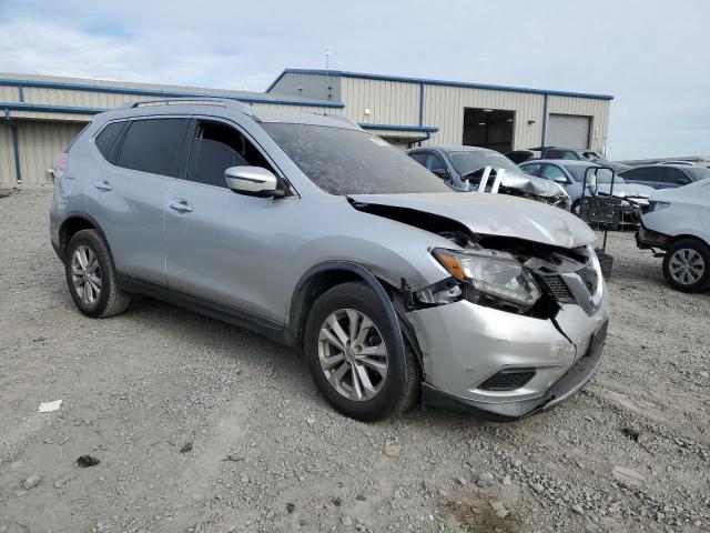 KNMAT2MT1GP710683 - 2016 NISSAN ROGUE S SILVER photo 4