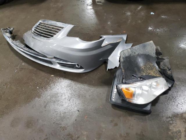 2C4RC1CG2ER143235 - 2014 CHRYSLER TOWN & COU TOURING L SILVER photo 12