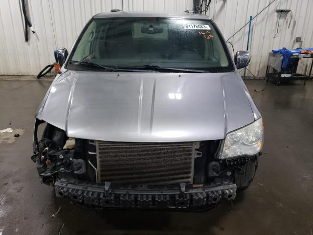 2C4RC1CG2ER143235 - 2014 CHRYSLER TOWN & COU TOURING L SILVER photo 5