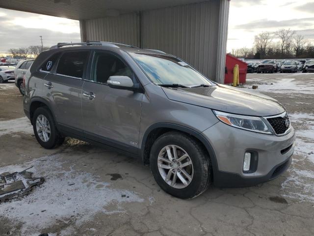 5XYKTCA68EG473294 - 2014 KIA SORENTO LX SILVER photo 4