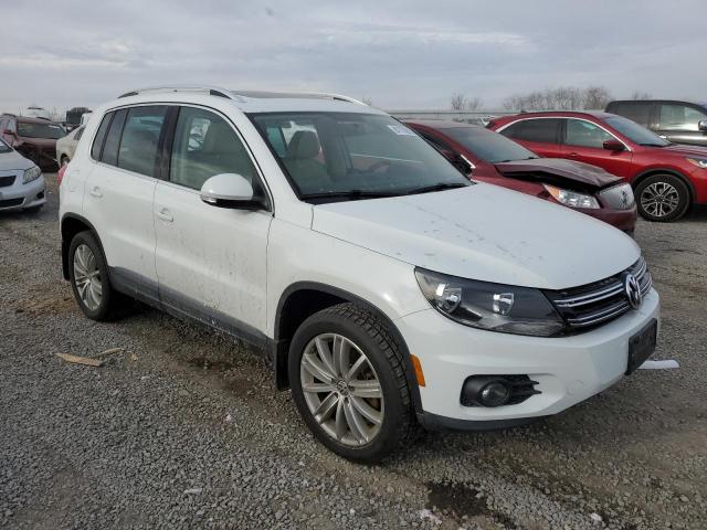 WVGBV7AX9FW507351 - 2015 VOLKSWAGEN TIGUAN S WHITE photo 4