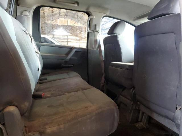 1N6AA07A75N562744 - 2005 NISS TITAN XE 银色 照片 10