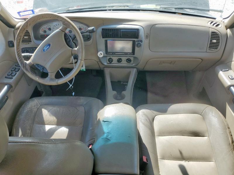 1FMZU67K04UB52604 - 2004 FORD EXPLORER S BLACK photo 8