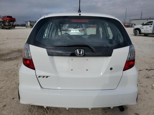 JHMGE8H21AS006107 - 2010 HONDA FIT WHITE photo 6