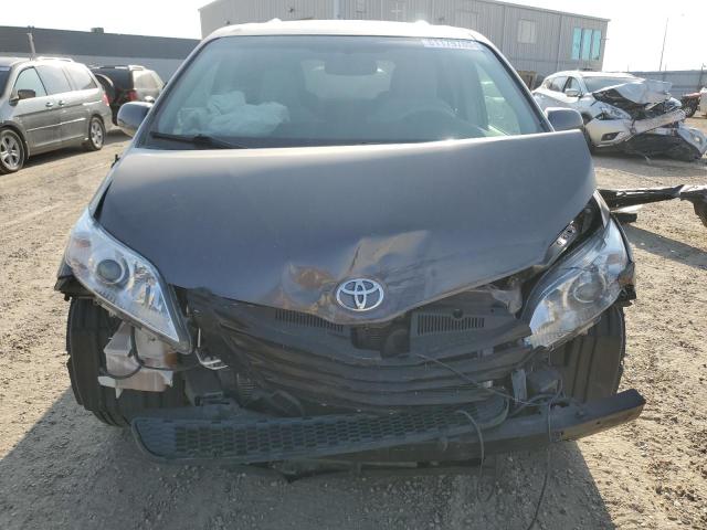 5TDJK3DC5BS024427 - 2011 TOYOTA SIENNA LE CHARCOAL photo 5