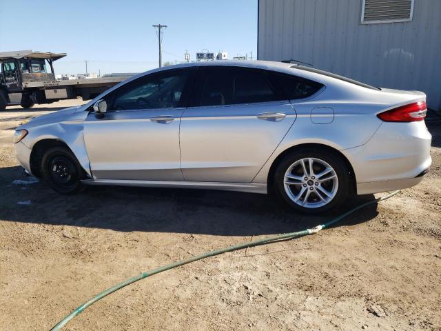 3FA6P0H71JR125751 - 2018 FORD FUSION SE WHITE photo 2