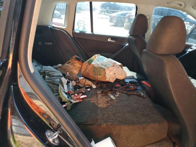 WVGAV7AX2HK048377 - 2017 VOLKSWAGEN TIGUAN S BLACK photo 11