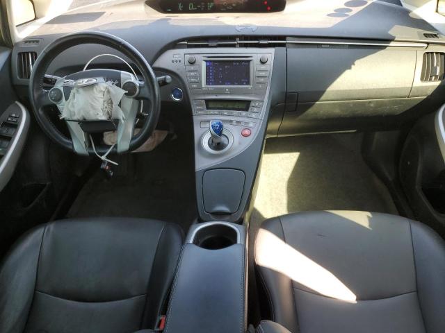 JTDKN3DUXE1796363 - 2014 TOYOTA PRIUS ვერცხლისფერი ფოტო 8