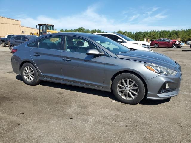 5NPE24AF0JH613301 - 2018 HYUNDAI SONATA SE Серый фото 4