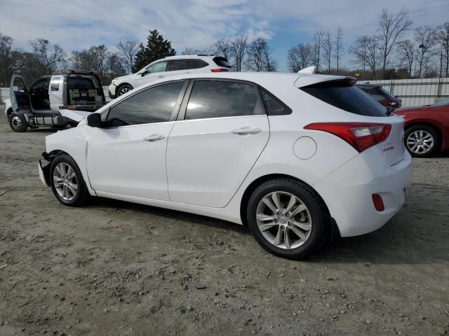 KMHD35LE9DU033666 - 2013 HYUNDAI ELANTRA GT WHITE photo 2