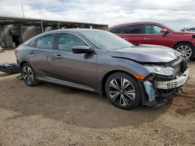 19XFC1F72JE000411 - 2018 HONDA CIVIC EXL رمادي صورة 4