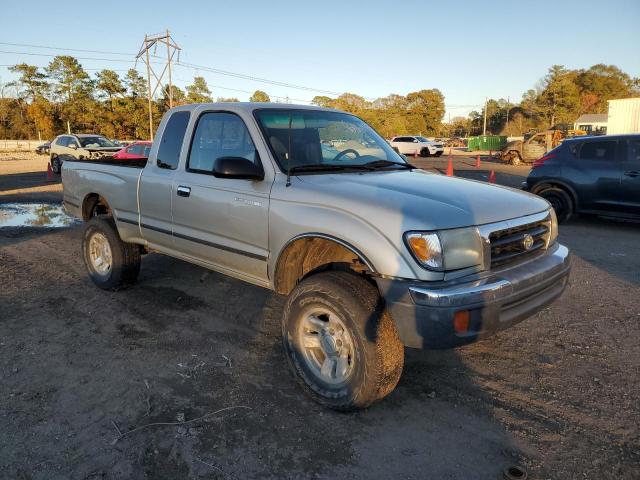 4TASM92N2YZ682487 - 2000 TOYOTA TACOMA XTRACAB PRERUNNER SILVER photo 4