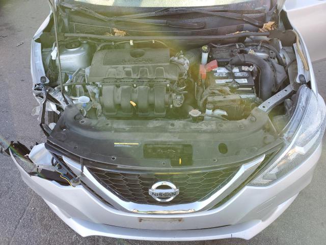 3N1AB7AP7JY324625 - 2018 NISSAN SENTRA S SILVER photo 11