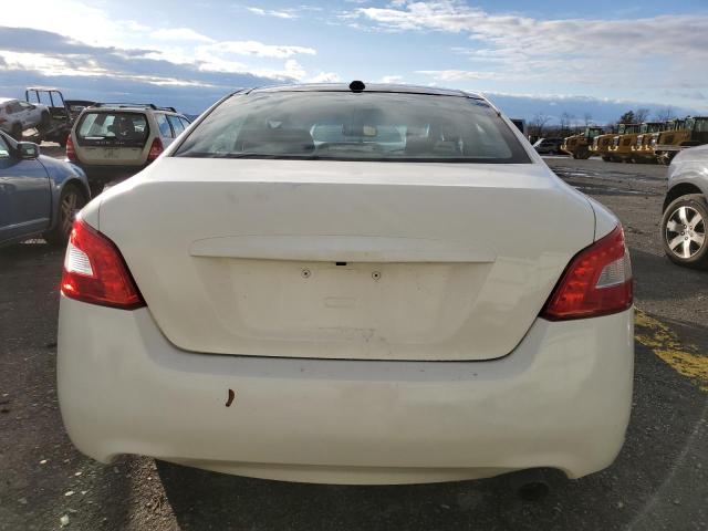 1N4AA5APXAC822546 - 2010 NISSAN MAXIMA S WHITE photo 6