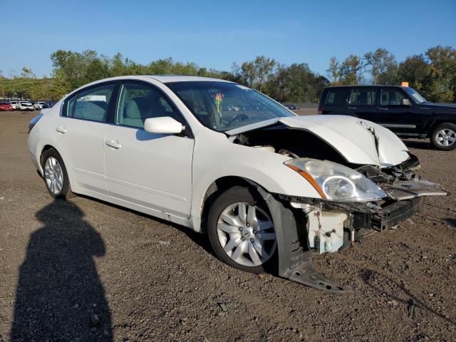 1N4AL2AP3AN488048 - 2010 NISSAN ALTIMA BASE Білий фото 4