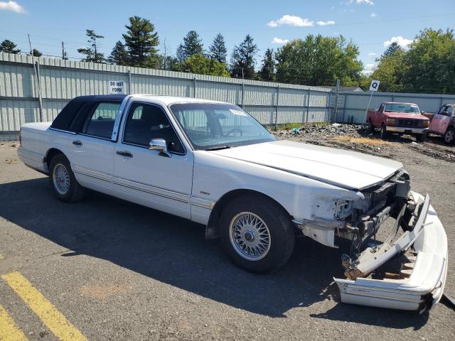 1LNLM81W2PY608631 - 1993 LINCOLN TOWN CAR EXECUTIVE WHITE photo 4