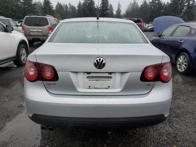 3VWJZ7AJ1AM066269 - 2010 VOLKSWAGEN JETTA S SILVER photo 6