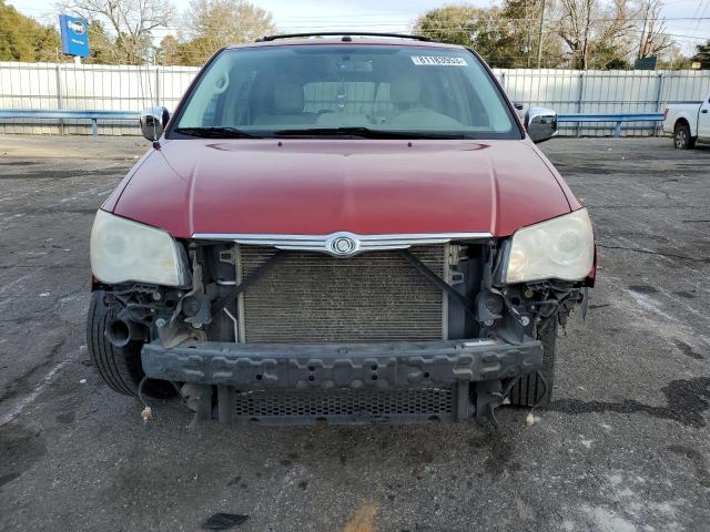 2A4RR6DX3AR136146 - 2010 CHRYSLER TOWN & COU LIMITED RED photo 5