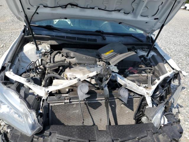 4T1BF1FK1FU914132 - 2015 TOYOTA CAMRY LE WHITE photo 11