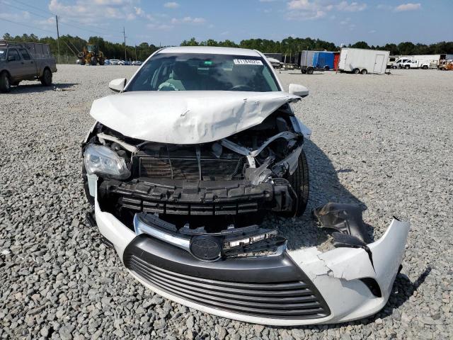 4T1BF1FK1FU914132 - 2015 TOYOTA CAMRY LE WHITE photo 5